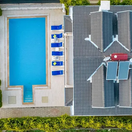 Oludeniz 4 Bedroom 2902