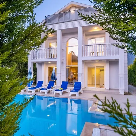 Oludeniz 4 Bedroom * Fethiye
