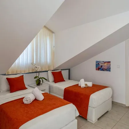 빌라 Oludeniz 4 Bedroom 2902