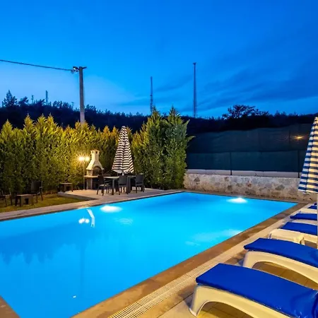 빌라 Oludeniz 4 Bedroom 2902