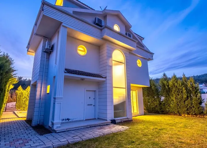 Villa Oludeniz 4 Bedroom Fethiye